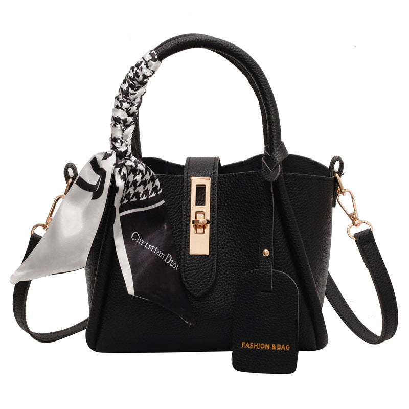 Niche Design Handbag Women's 2024 New Popular Scarf Textured Retro Western Style Portable Crossbody Bag