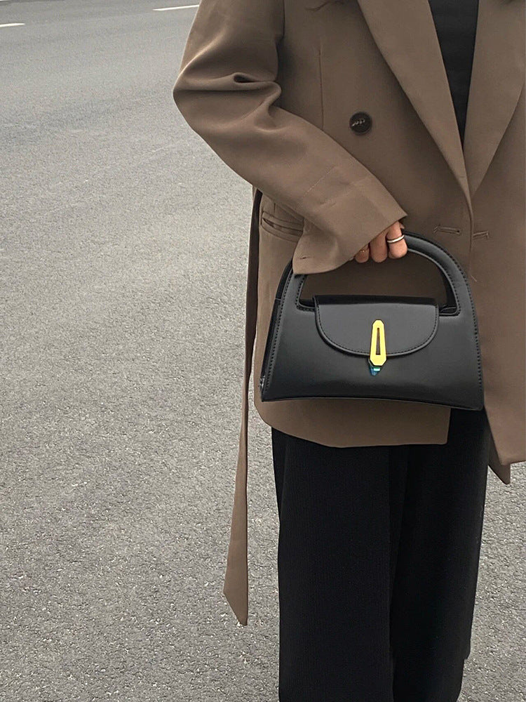 High-end Bag Women's Summer 2022 New Texture Niche Design All-match Summer Crossbody Women's Black Handbag