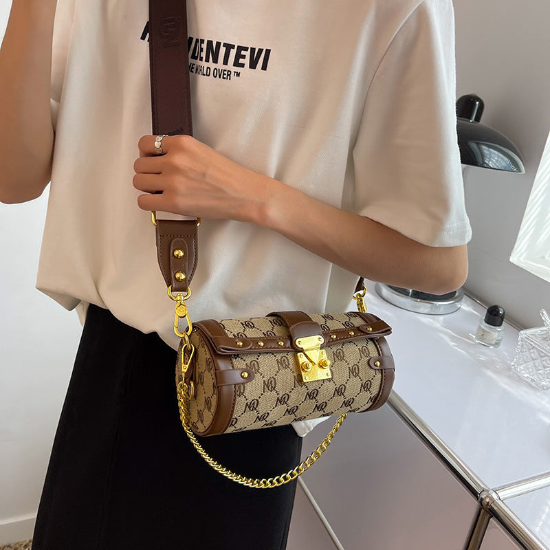 French Style Niche Design Chain Boston Bag Women's Summer 2022 New Fashion Texture Messenger Bag Cylinder Bag