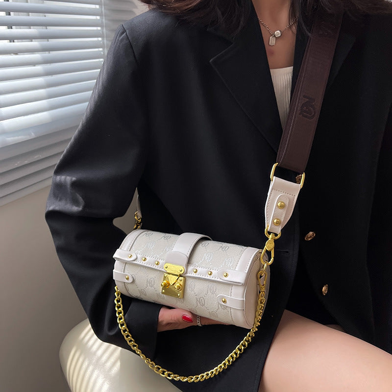 French Style Niche Design Chain Boston Bag Women's Summer 2022 New Fashion Texture Messenger Bag Cylinder Bag