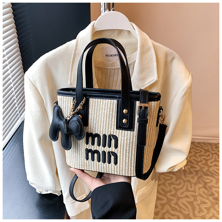 High-grade Texture Bag Women's 2025 New Trendy Fashion Niche Design Portable Bucket Bag Commuter Casual Crossbody Bag