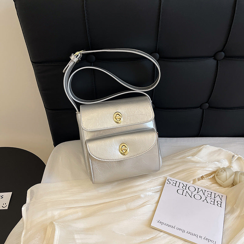 Niche Design High-end Sense Small Square Bag Women's 2024 New Star Fashion Commuter Shoulder Crossbody Bag