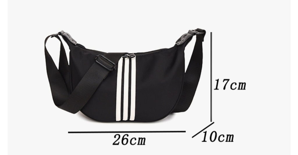 Dumpling crossbody