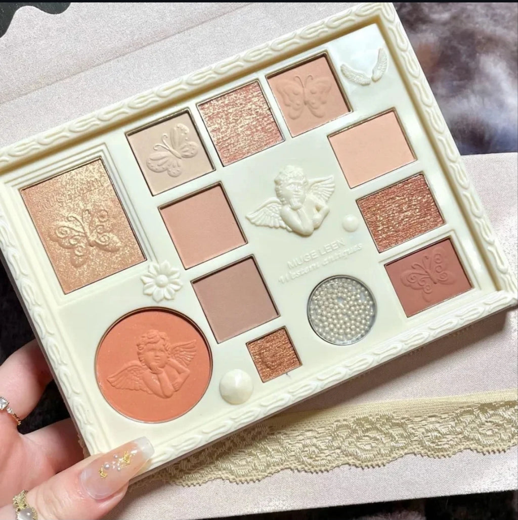 MUGELEEN Dream Goddess Eyeshadow Plate