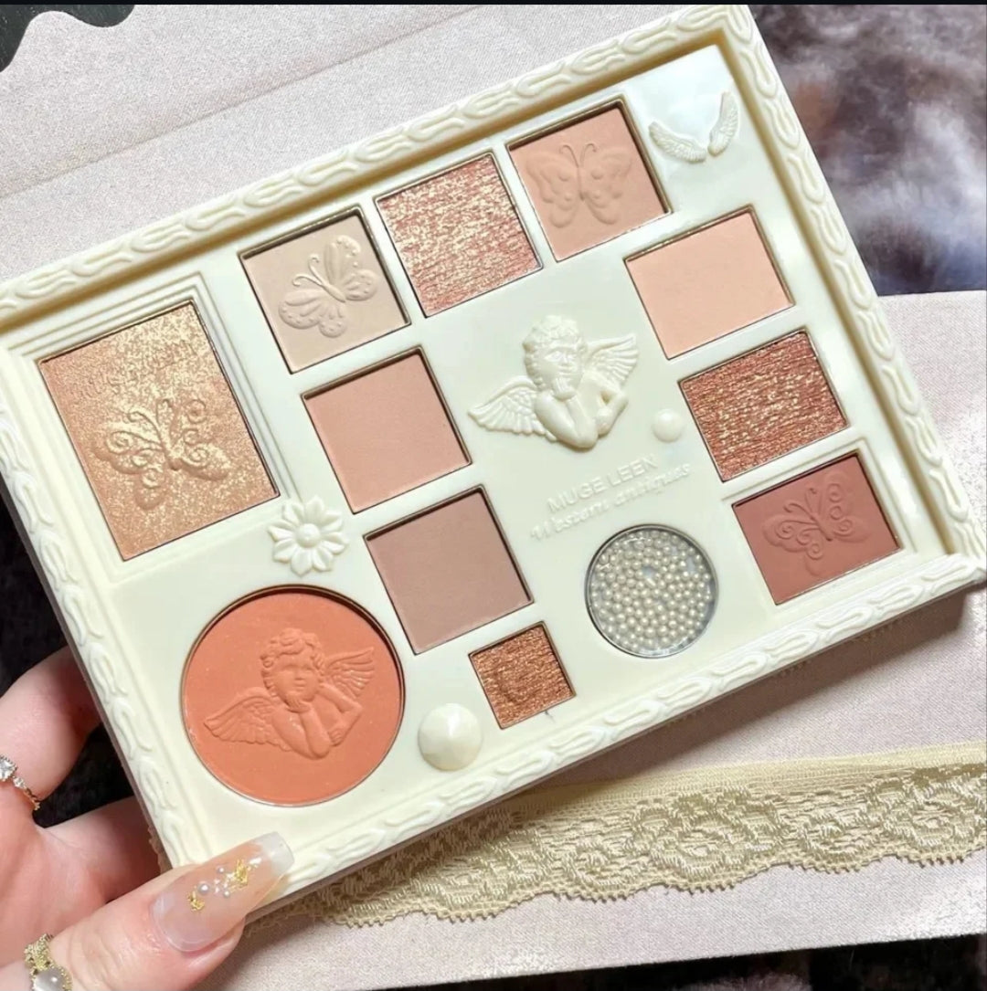 MUGELEEN Dream Goddess Eyeshadow Plate